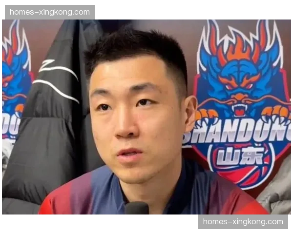 山东高诗岩贡献18分9篮板4抢断 攻防一体推动快攻反击